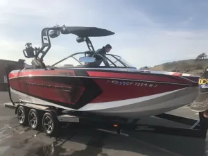 2018-nautique-g23-145559-image0.webp