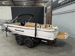 2027-mastercraft-prostar-145574-image3