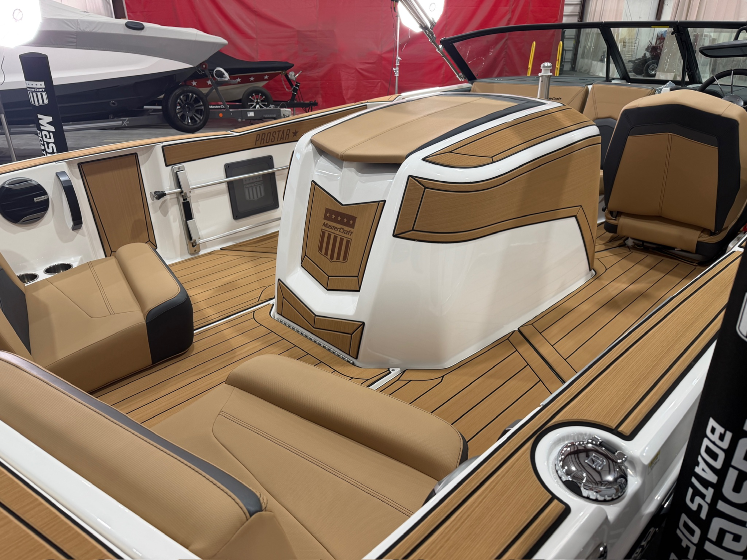 2027 MASTERCRAFT PROSTAR