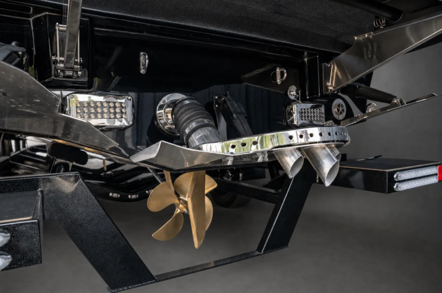 2027 Centurion Nv243