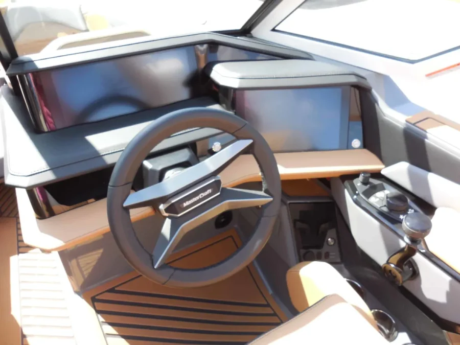2026-mastercraft-x-star-145595-image7.webp
