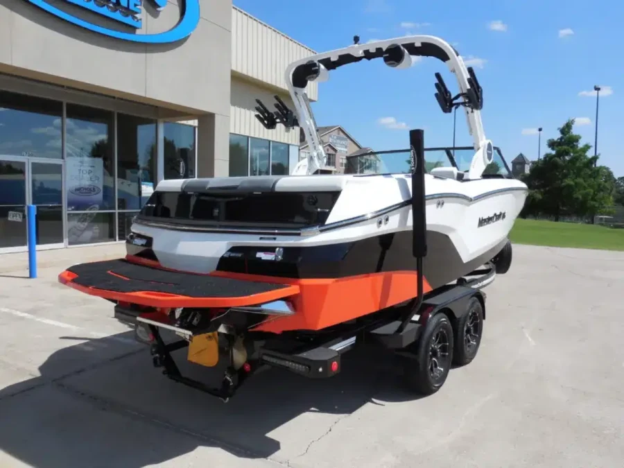 2026-mastercraft-nxt22-145596-image2.webp