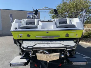 2023-malibu-wakesetter-26-lsv-145599-image7.webp
