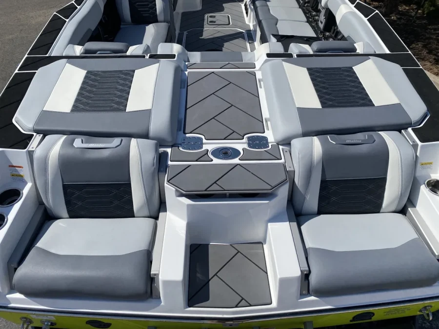2023-malibu-wakesetter-26-lsv-145599-image8.webp