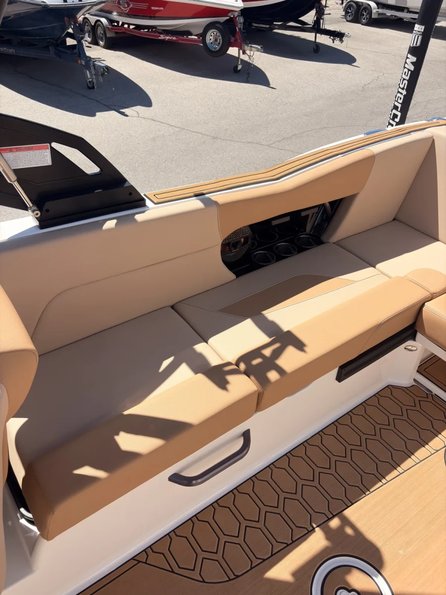 2025-mastercraft-nxt24-145600-image16.webp
