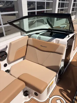 2025-mastercraft-nxt24-145600-image9.webp
