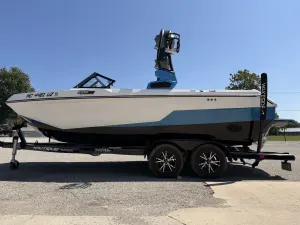 2024-nautique-gs20-145604-image1.webp