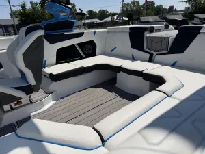 2024-nautique-gs20-145604-image10.webp