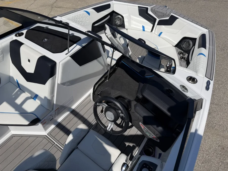 2024-nautique-gs20-145604-image14.webp