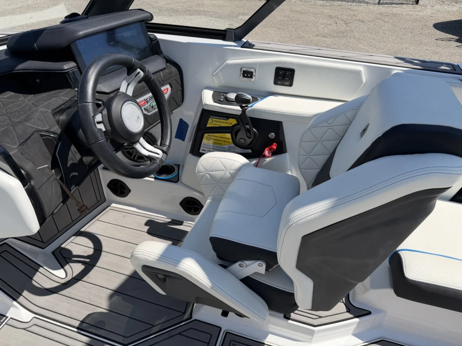 2024 NAUTIQUE GS20 w EZ THRUSTER & UPGRADED BALLAST