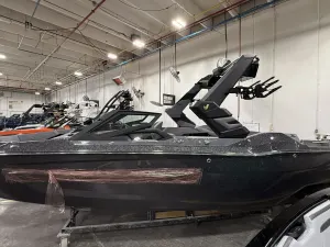2026-mastercraft-x24-145605-image17.webp