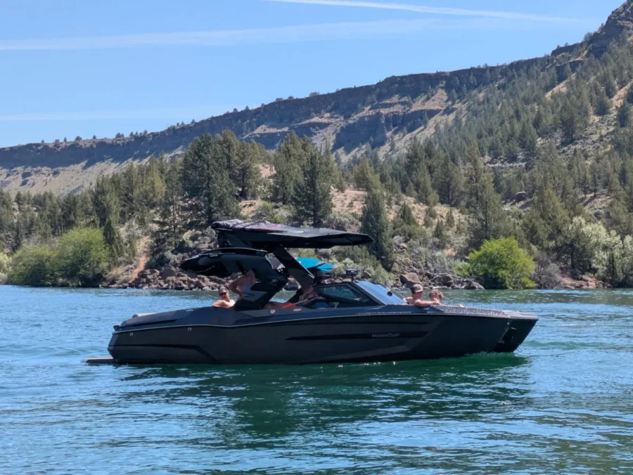 2026-mastercraft-x24-145605-image7.webp