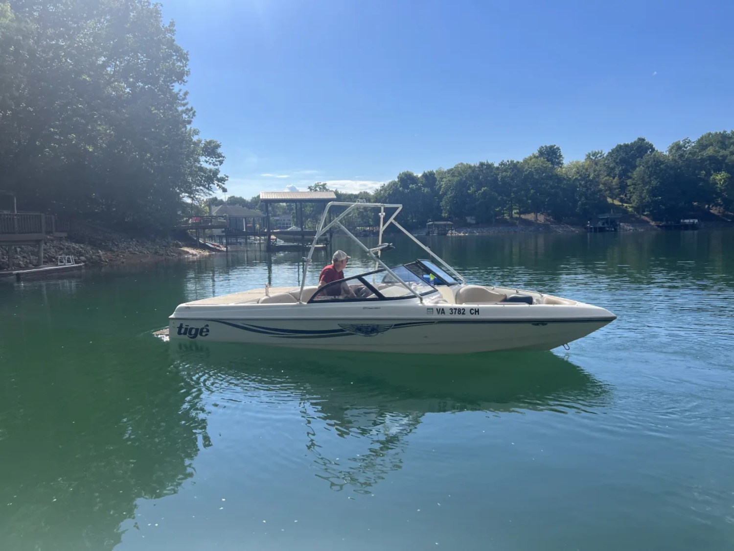 2000 Tige Boats 21V