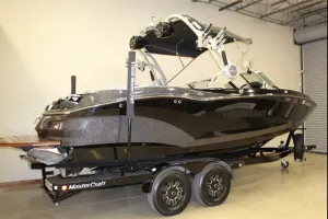 2019-mastercraft-x22-145632-image0.webp