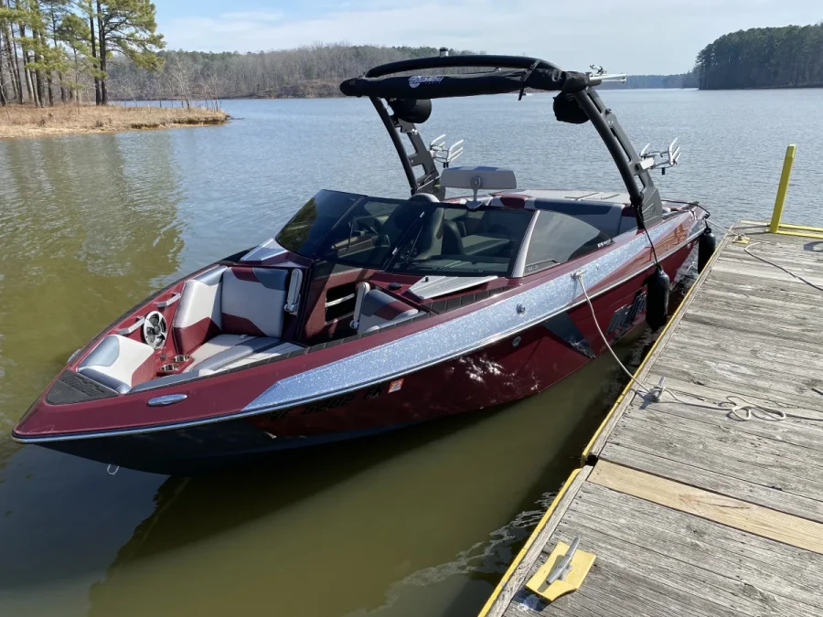 2018-malibu-wakesetter-23-lsv-145643-image2.webp