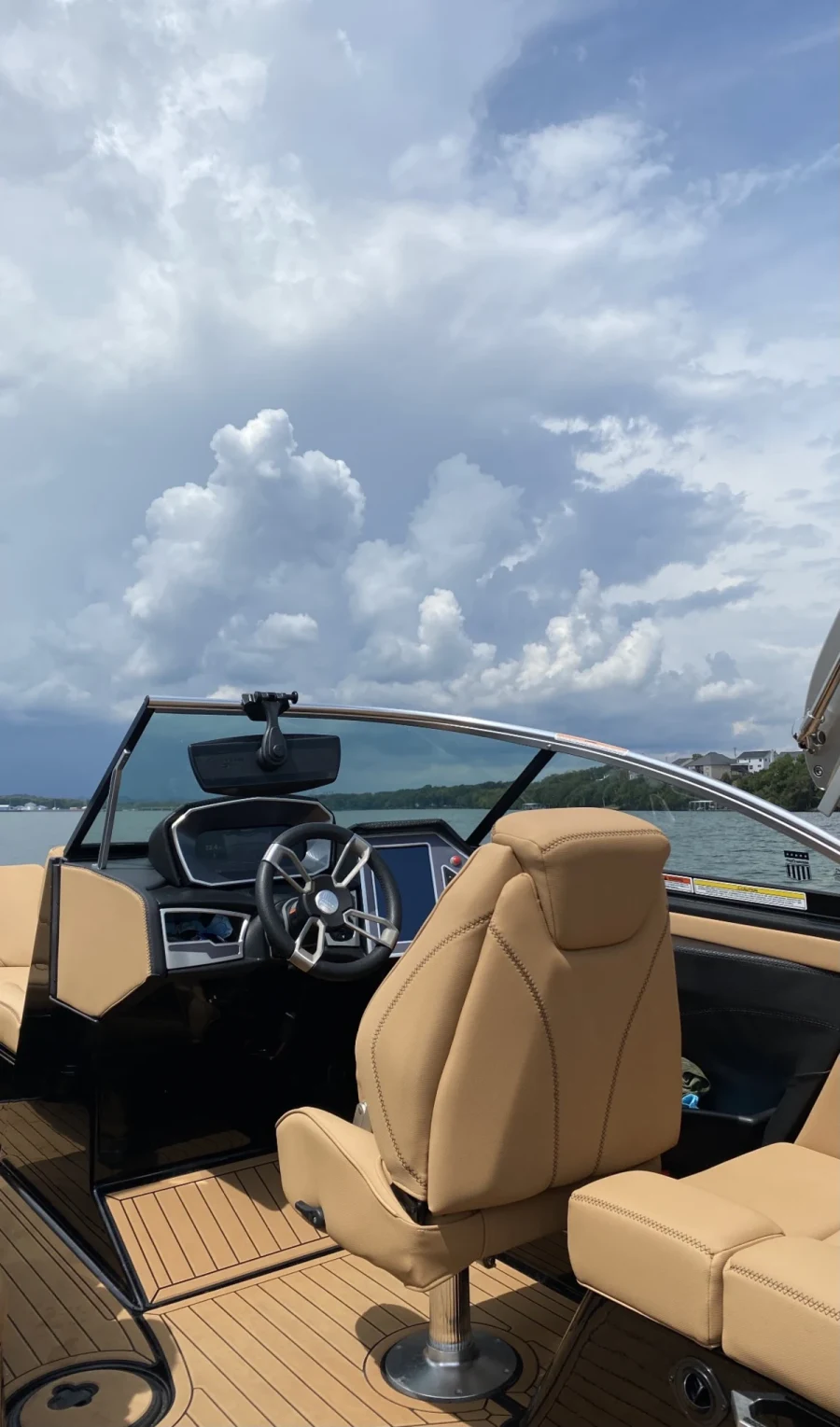 2020-mastercraft-xt22-145647-image7.webp